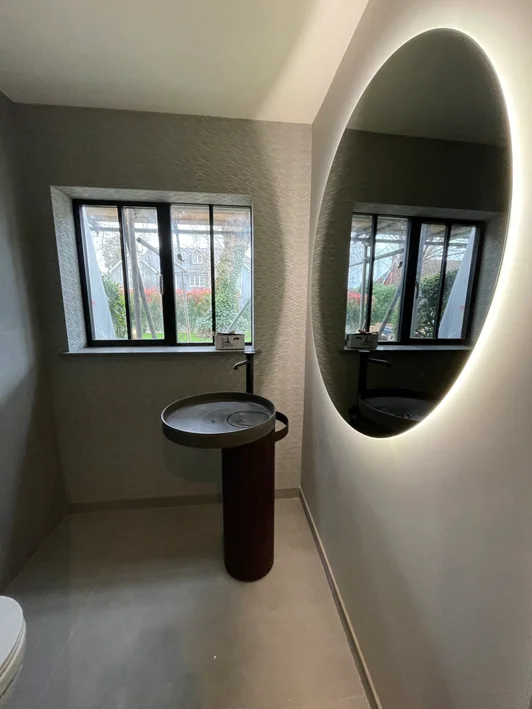Monocrete plastering and rendering work