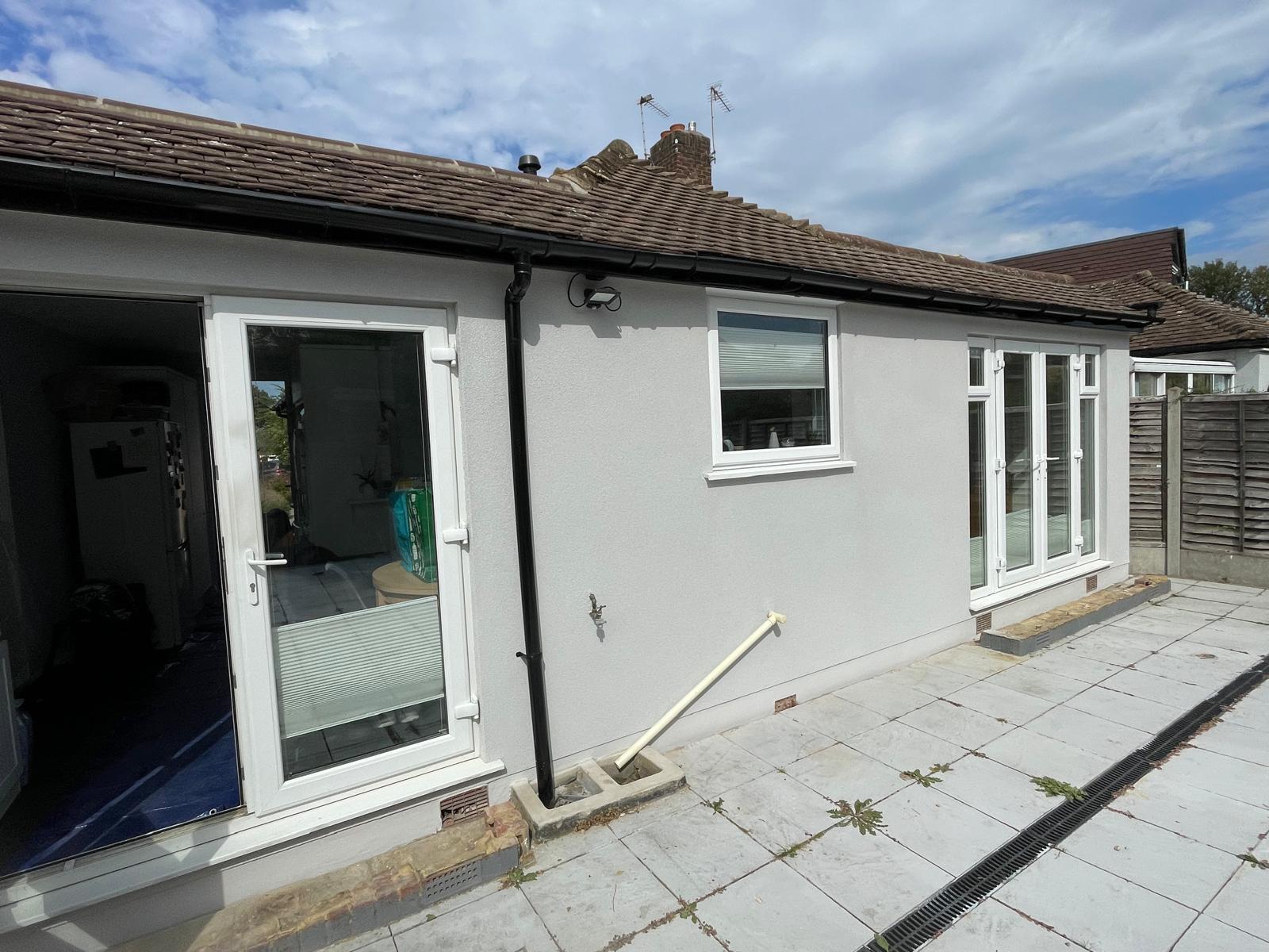 Contact Monocrete Plastering Co in Chessington